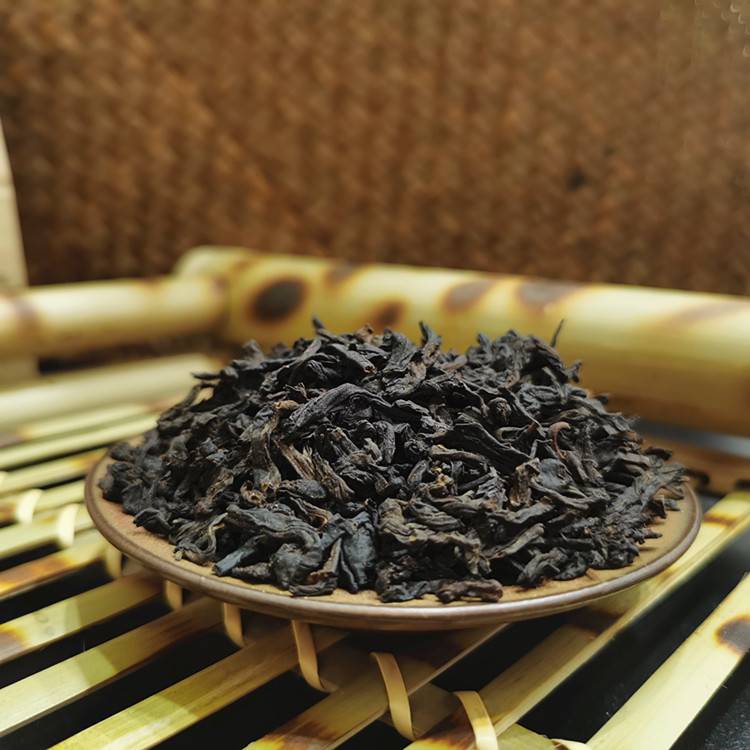 链禾网- 广西六堡茶黑茶干仓陈年金花老茶陈香槟榔香产地厂家批发500克